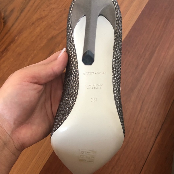 Giorgio Armani Crystal Satin Pump - Picture 6 of 8